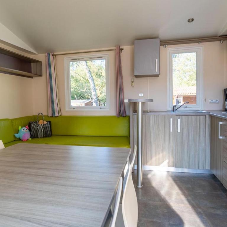 Camping Nature L'Airial - Mobile Home 3 Chambres Confort - 4