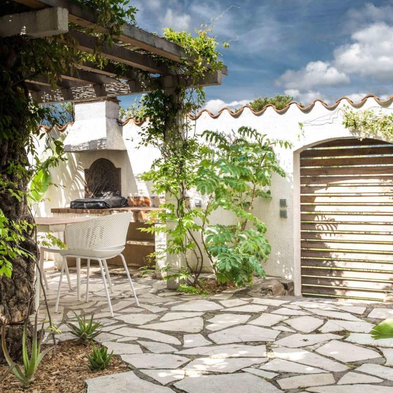 VACATELLA - LA VILLA NONNA, Rez de jardin de 90m2 d'une villa avec terrasse privative de 50m2 et aperçu mer - Haus mit 3 Schlafzimmern - 29