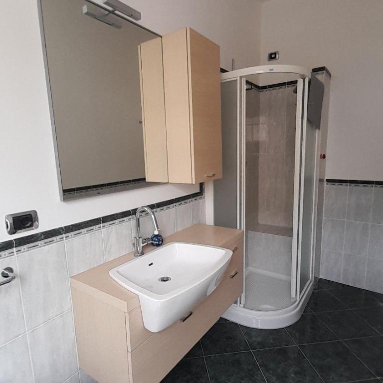 Livornine B&B - Deluxe Room (2 Adults + 1 Child) - 8