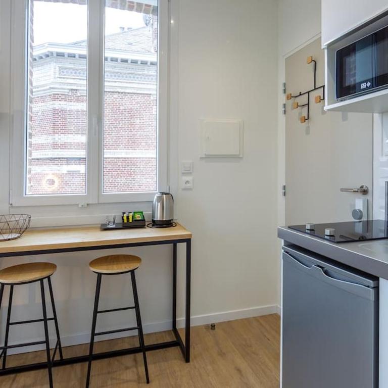 Appartement 4 proche de la gare et du centre ville - Apartment mit 1 Schlafzimmer - 6