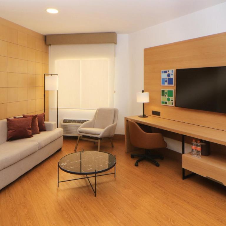 Holiday Inn Tijuana Zona Rio by IHG - Suite Junior - 5