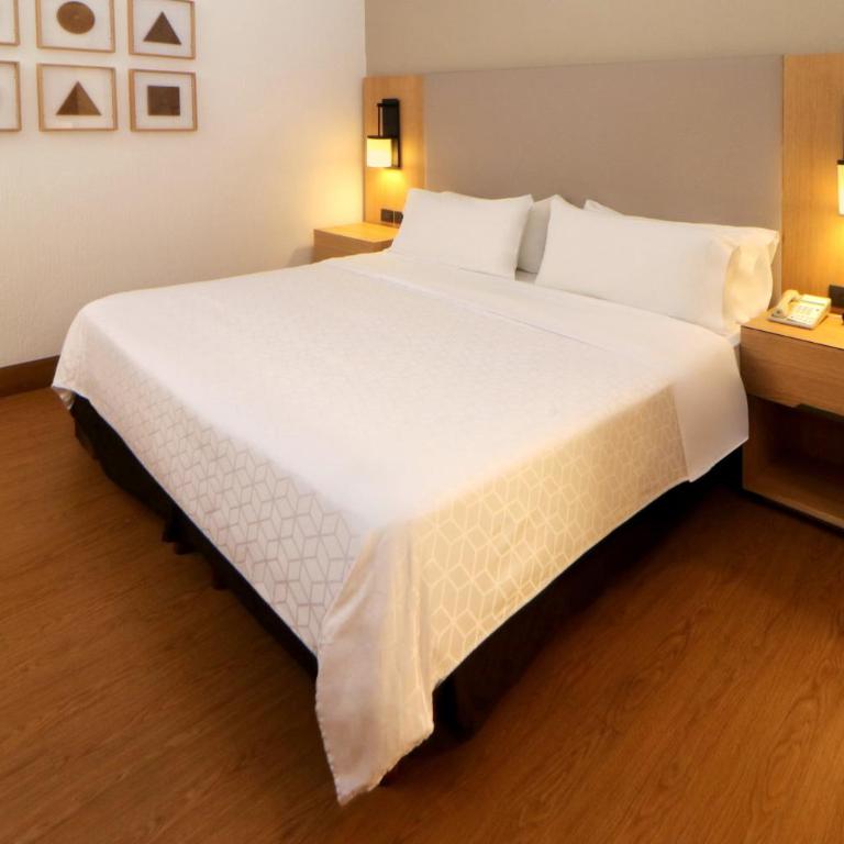 Holiday Inn Tijuana Zona Rio by IHG - Suite Junior - 1