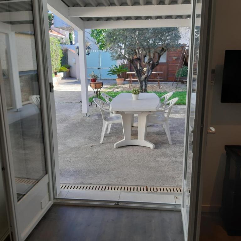 Maisonnette avec pergola - Apartment mit 1 Schlafzimmer - 11
