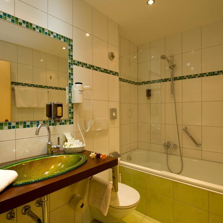 Genusshotel Almrausch - Comfort Dreibettzimmer - 6