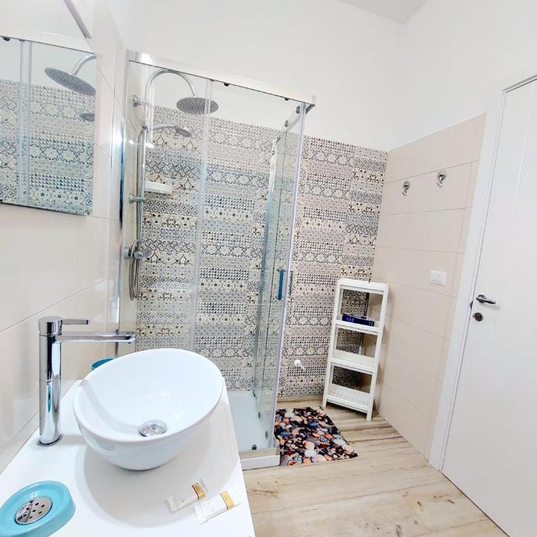 Camere in Piazzetta - Camera Matrimoniale con Bagno Privato - 10