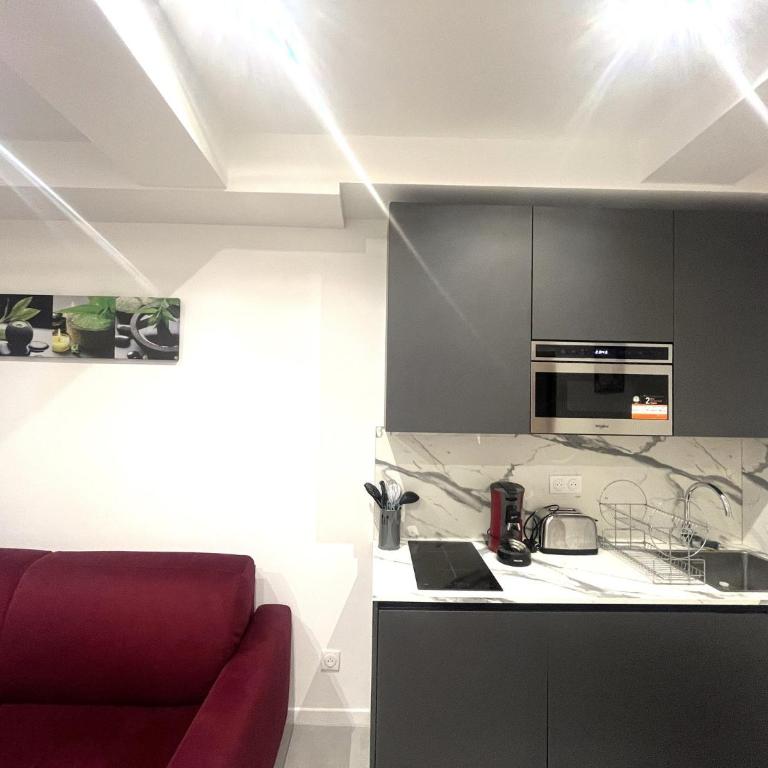 Republique centre 21 - Apartment mit Balkon - 11