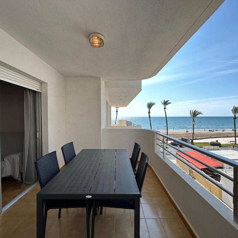PRIMERA LÍNEA COLISEUM - Apartamento de 2 dormitorios - 2