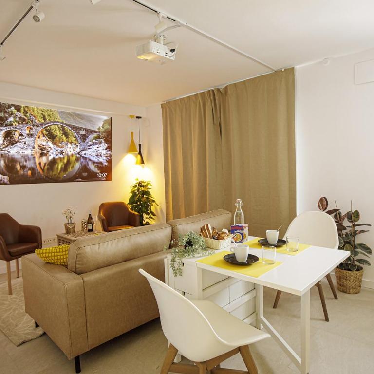 Apartamento de tres habitaciones en Girona - Apartamento - 6