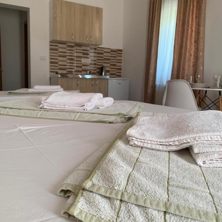 Guesthouse P&A - Suite with Garden View - 13