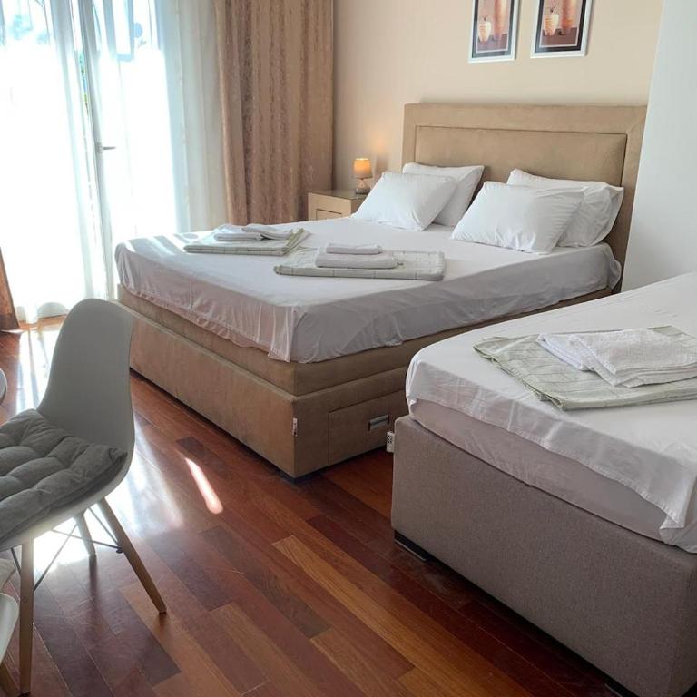 Guesthouse P&A - Suite with Garden View - 17