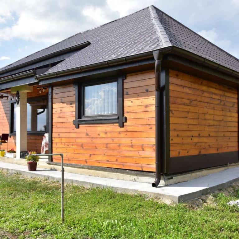 Kucica od drveta 1 - Two-Bedroom House - 41