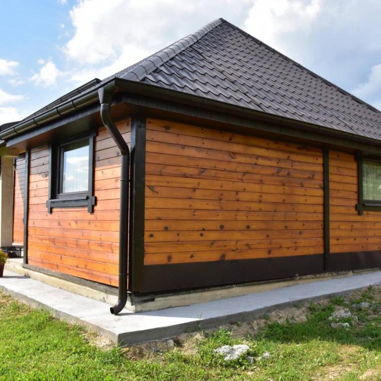 Kucica od drveta 1 - Two-Bedroom House - 57