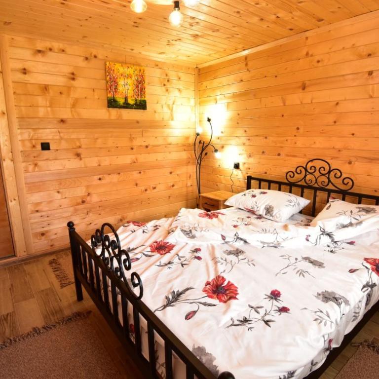Kucica od drveta 1 - Two-Bedroom House - 67