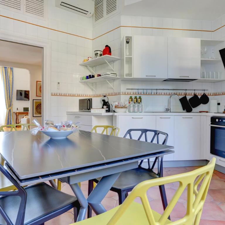 Colosseo Family Art 3BDR - Home and More - Appartamento con 3 Camere da Letto - 2
