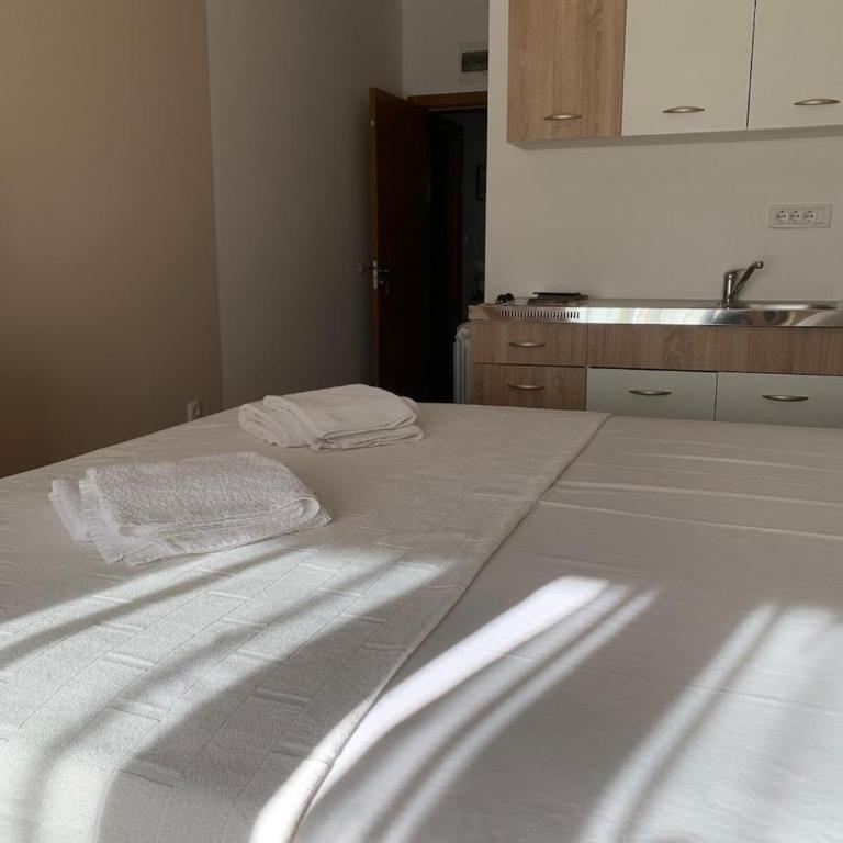Guesthouse P&A - Studio Apartment - 11