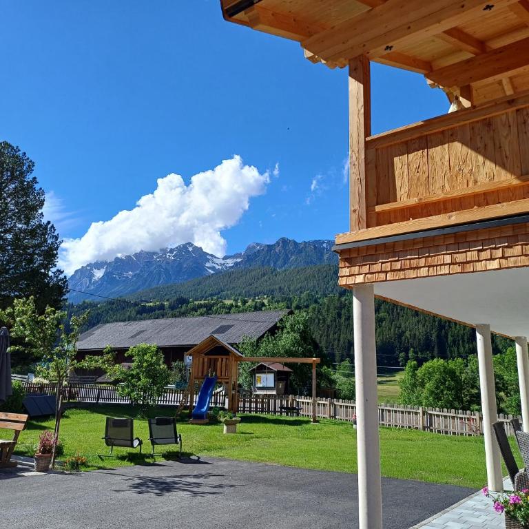 Haufhof-Pension am Bauernhof, Haus im Ennstal bei Schladming - Doppelzimmer mit Balkon - 9