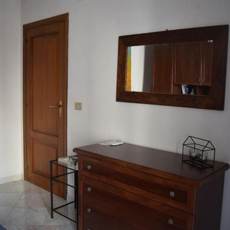 Seahorse B&B - Camera Matrimoniale Standard con Bagno in Comune - 7