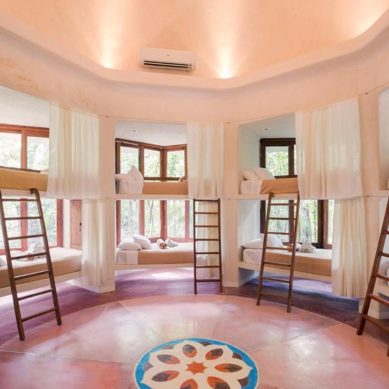 Hotel Holistika Tulum - Einzelbett im Frauenschlafsaal - 5