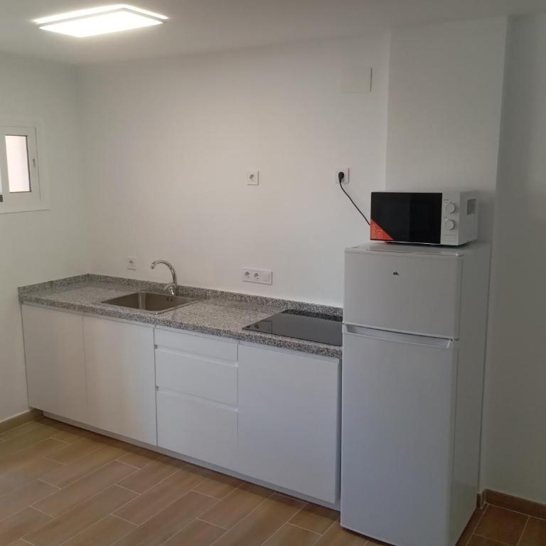 Apartamento Veramar en Fuengirola - Estudio con vistas al jardín - 12