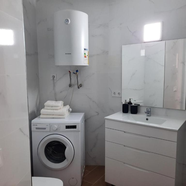 Apartamento Veramar en Fuengirola - Estudio con vistas al jardín - 14