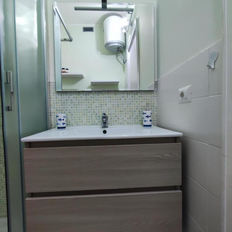 La finestra sul mare - Appartamento con 1 Camera da Letto, Vista Mare e Balcone - 33