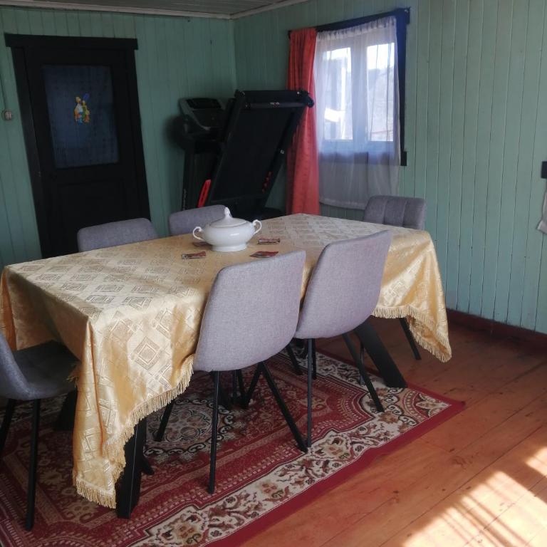 Amplia casa en Puerto Montt - Casa de 4 dormitorios - 5