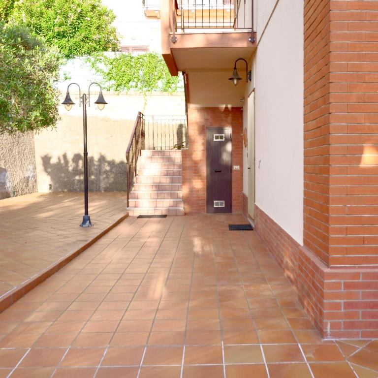 Superior 2 bed apt AC Parking WiFi - Sirolo centro - Two-Bedroom Apartment - 6