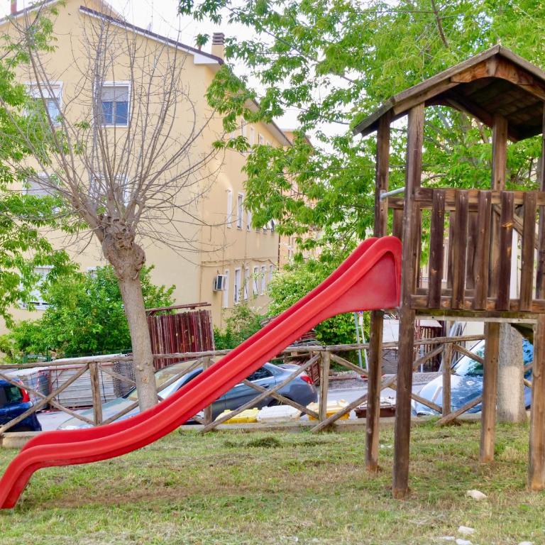 Superior 2 bed apt AC Parking WiFi - Sirolo centro - Two-Bedroom Apartment - 29