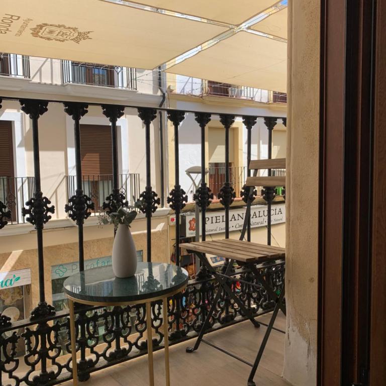 Aljara Suites - Apartamento Estudio con balcón - 5