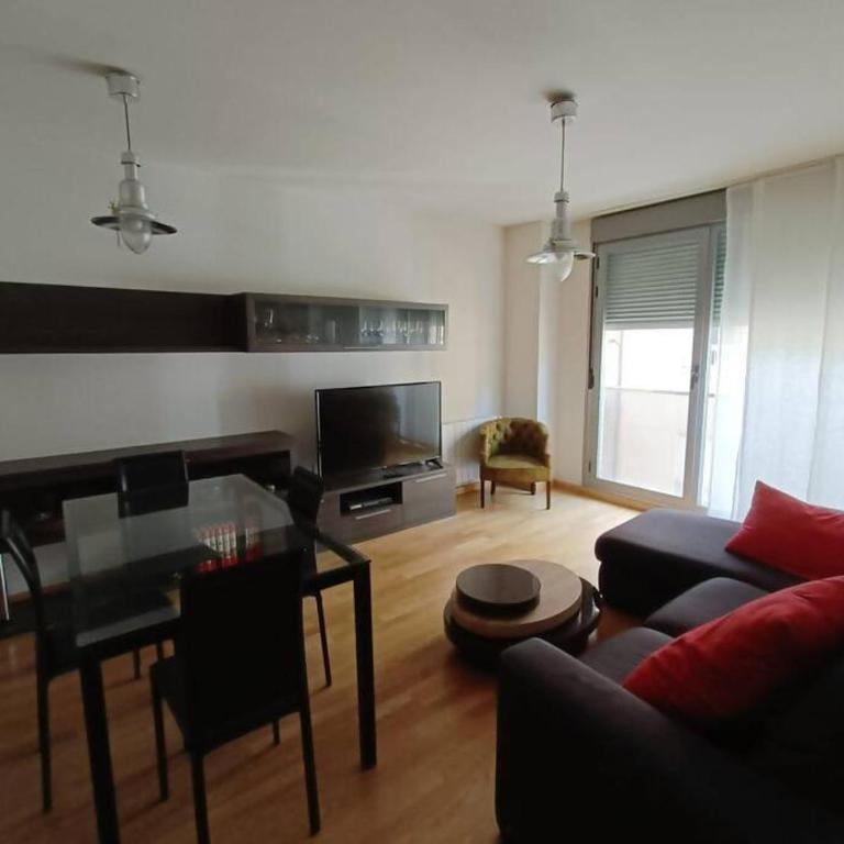 Alojamiento centro Cáceres Cánovas - Apartamento de 2 dormitorios - 3