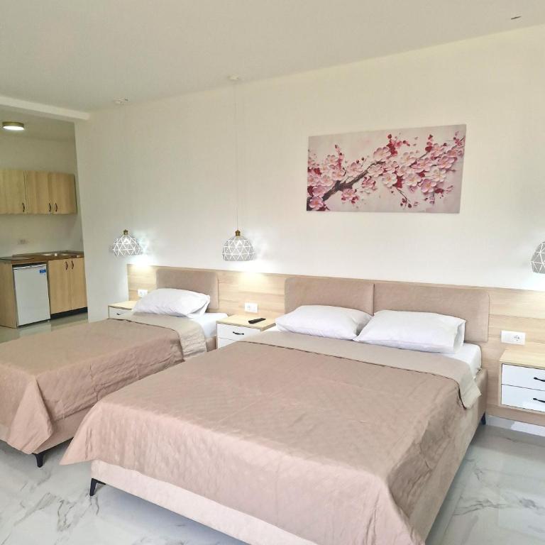 IVANA Apartments - Porodična Soba sa Balkonom - 3