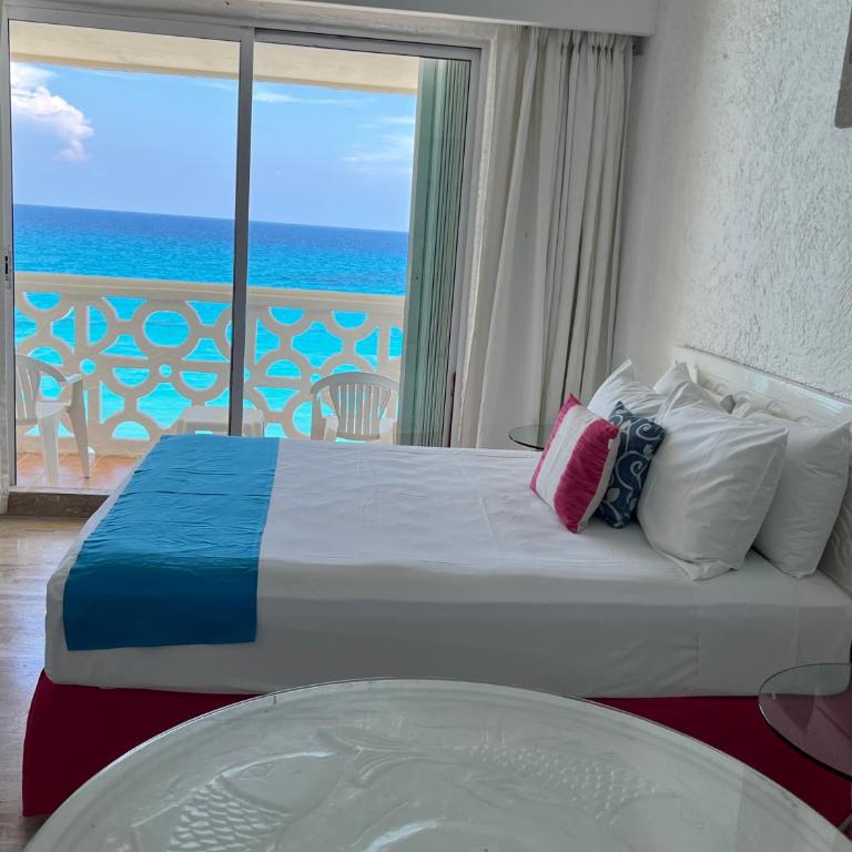BOF Apartments Cancun - Habitación Doble con balcón y vistas al mar - 9