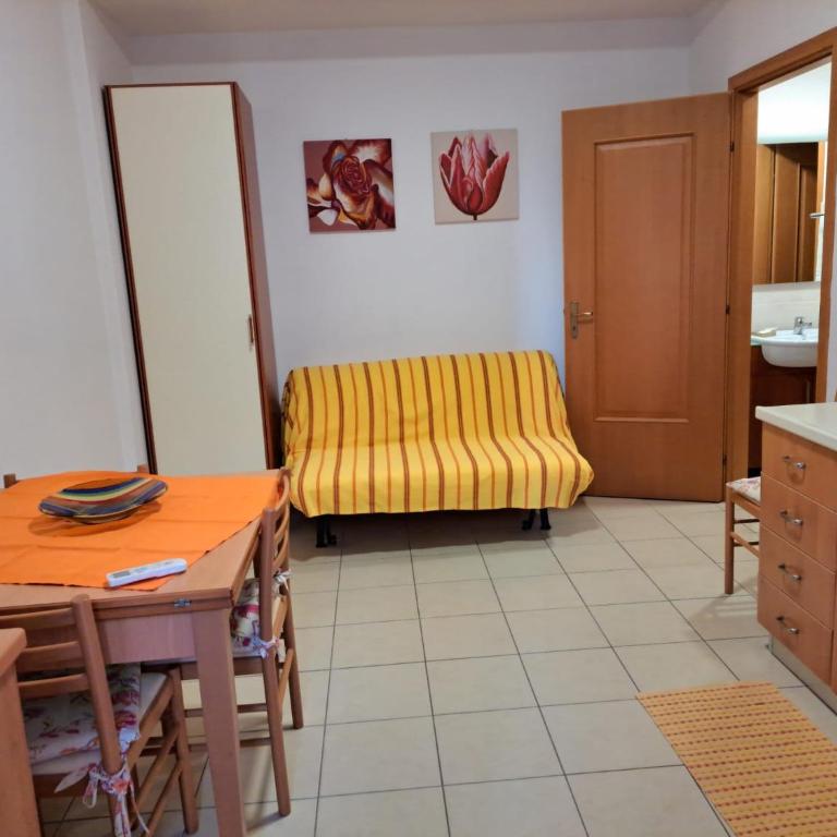 Casa Vacanze Il Giardino Dei Girasoli - One-Bedroom Apartment (3 Adults) - 8