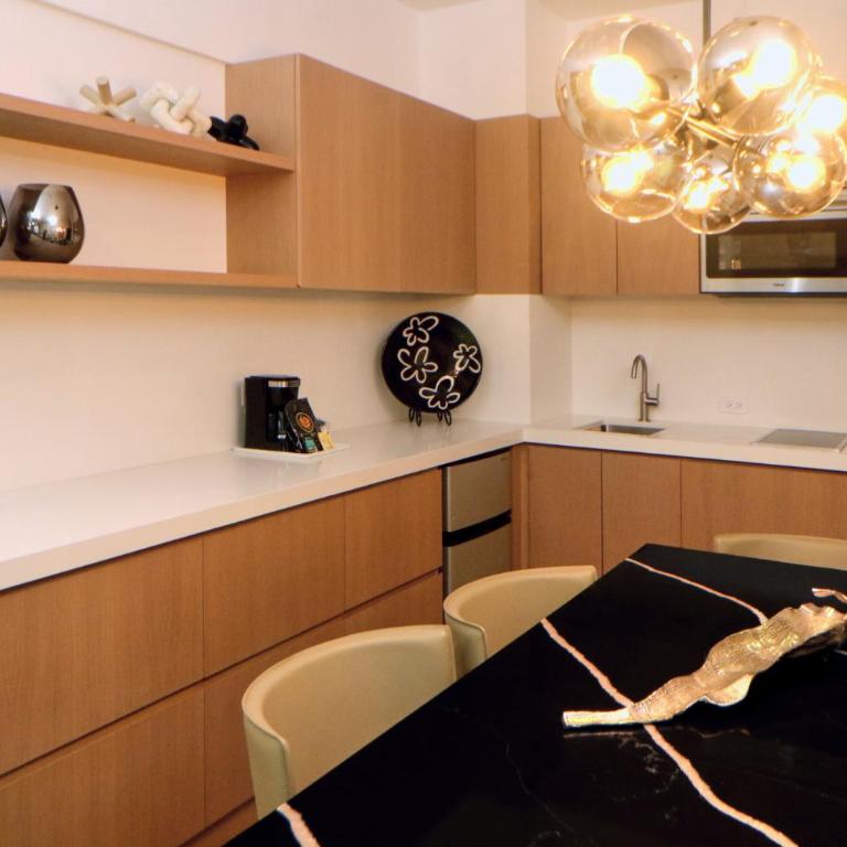 Holiday Inn Tijuana Zona Rio by IHG - Suite Lit King-Size de Luxe - 2