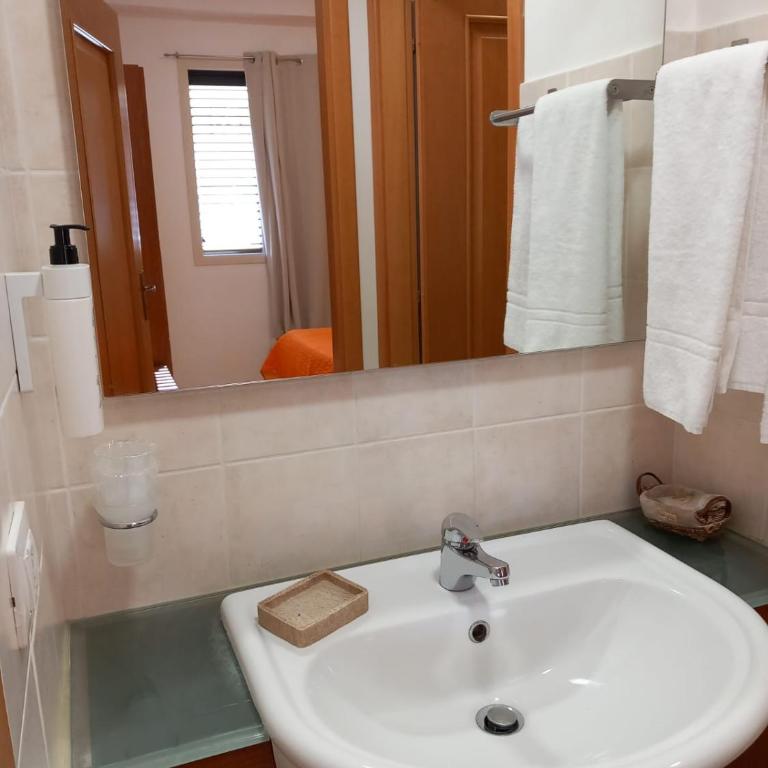 Casa Vacanze Il Giardino Dei Girasoli - One-Bedroom Apartment (3 Adults) - 12