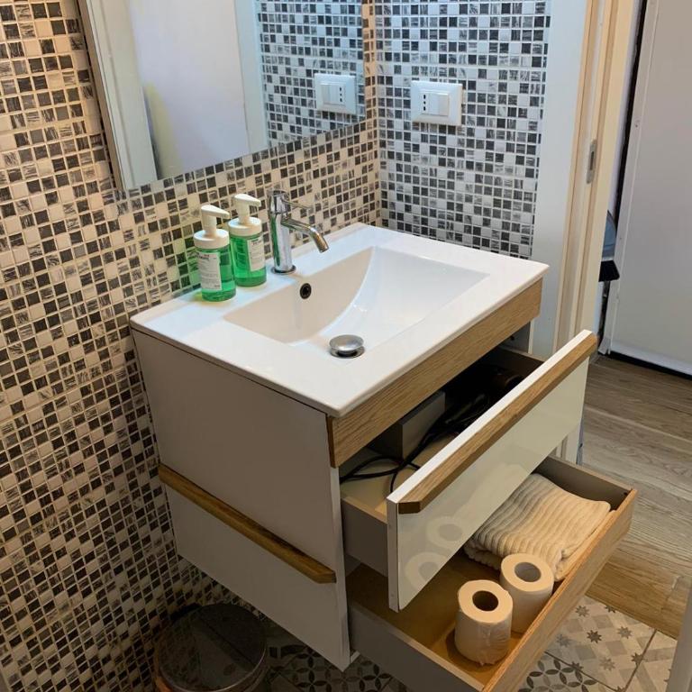 M20, Isola Garibaldi - Appartamento con 1 Camera da Letto - 18