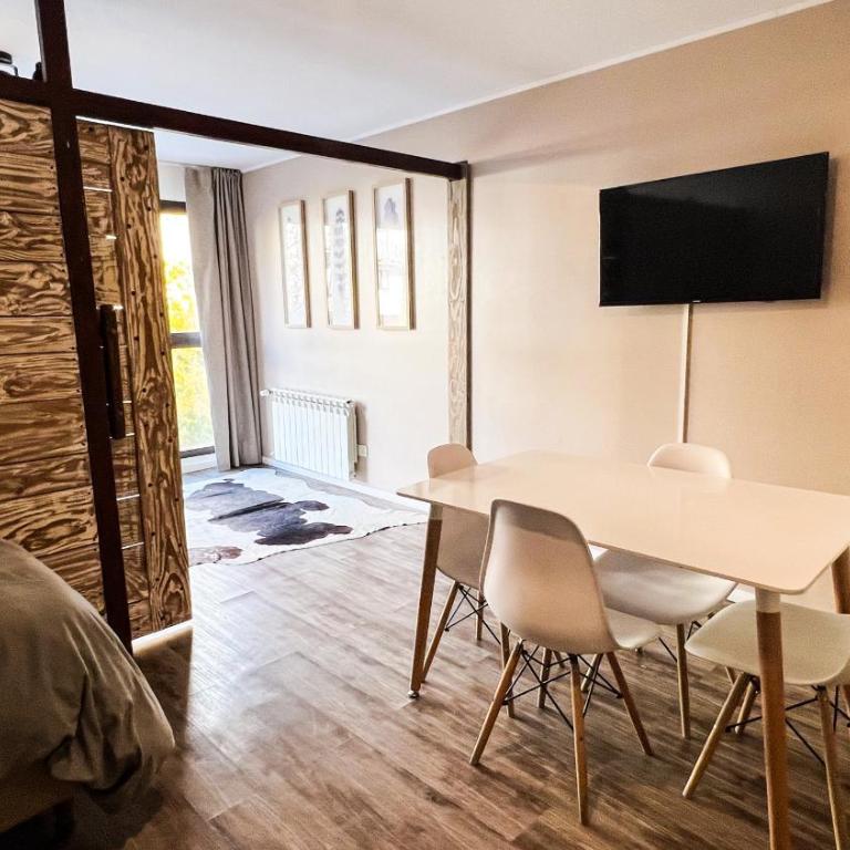 RentUp - Moderno loft en el corazon de Bariloche - Estudio - 8