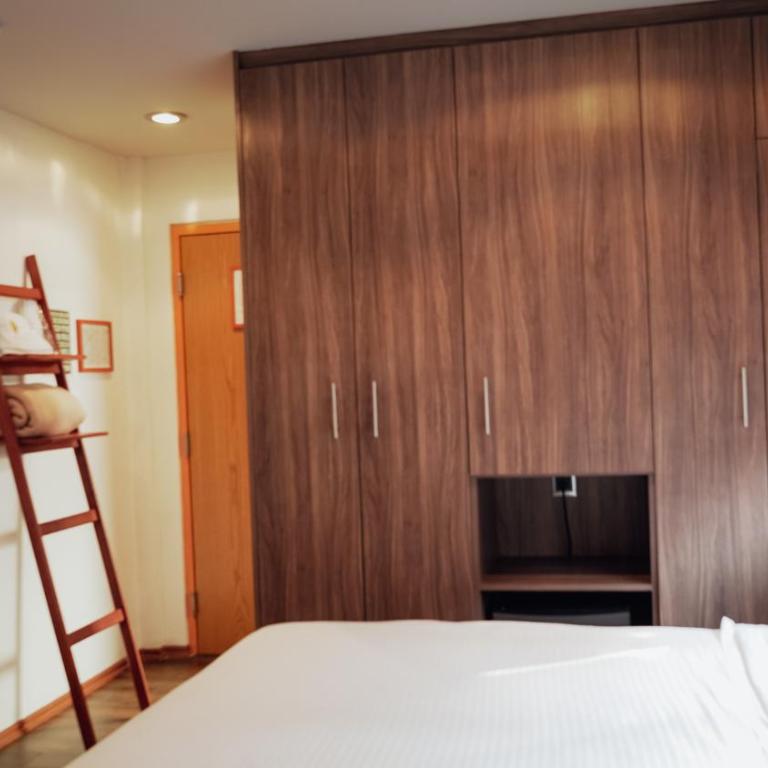 Suites del Valle - Suite Doble Deluxe - Cama grande - 3