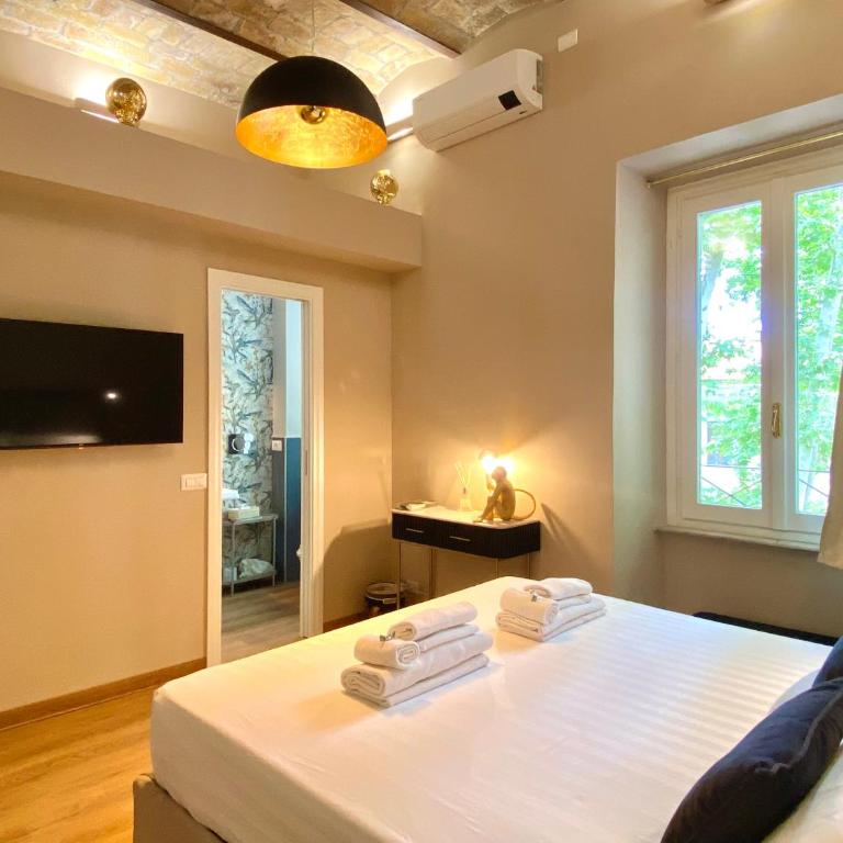 Queen of Rome Luxury Rooms - Deluxe Zimmer - 8