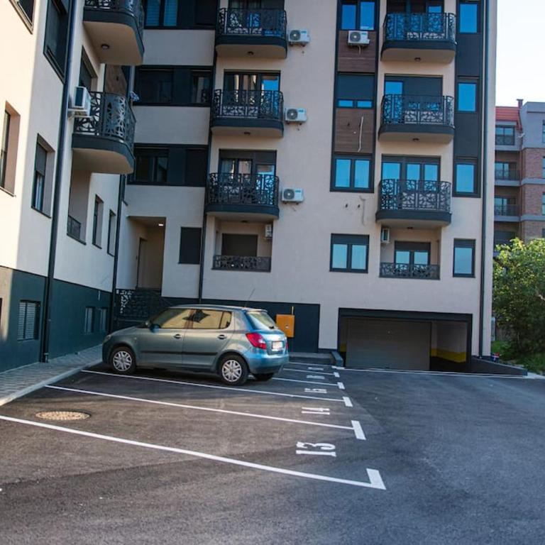 Exclusive 2 Apartment - Two-Bedroom Apartment - 16