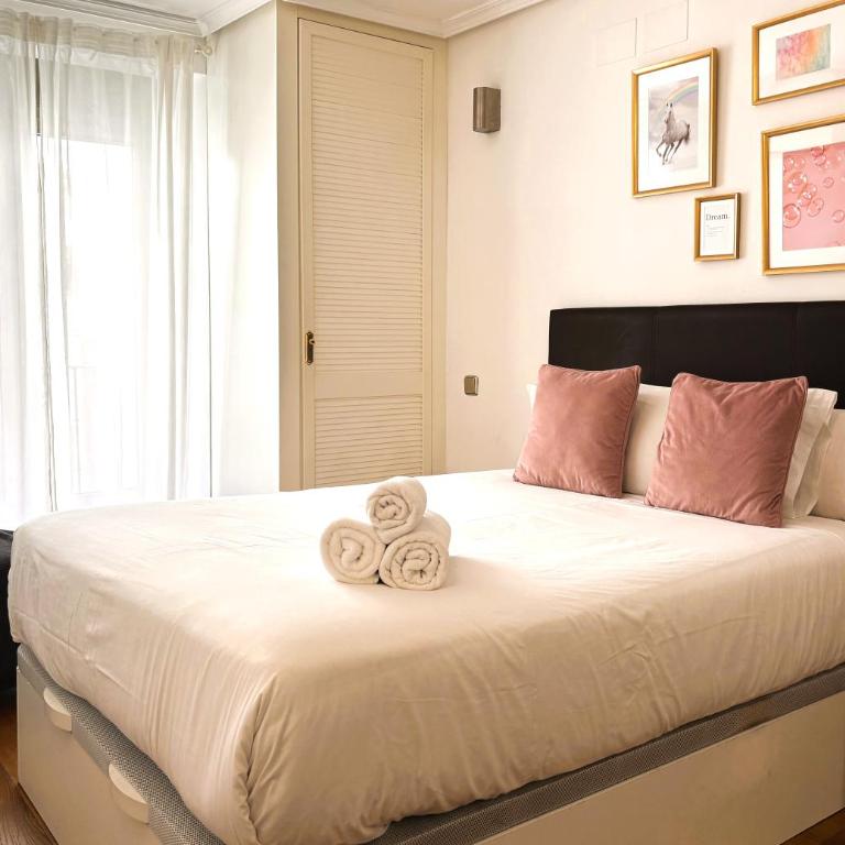 CHUECA Apartamentos Noxi - Estudio con balcón para 3 - 6
