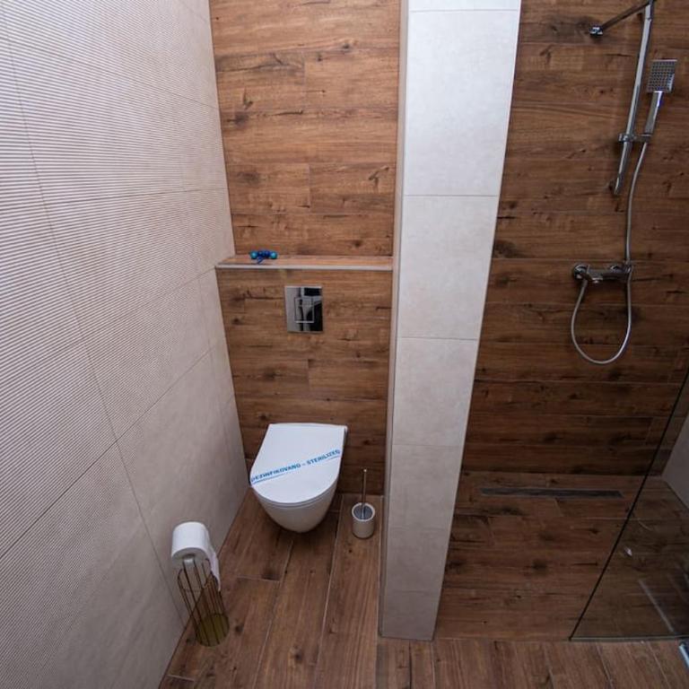 Exclusive 3 Apartment - One-Bedroom Apartment - 7