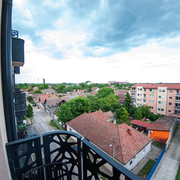 Exclusive 3 Apartment - One-Bedroom Apartment - 25
