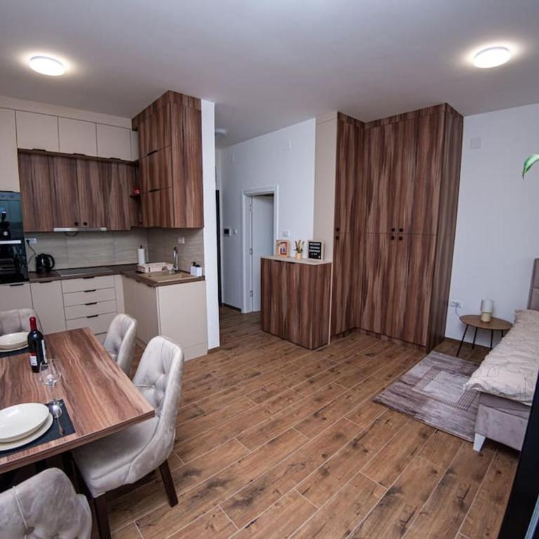 Exclusive 3 Apartment - One-Bedroom Apartment - 29