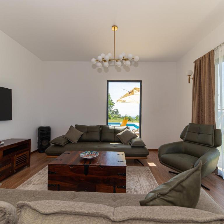 Country home Dolac POOL&SAUNA - Three-Bedroom Villa - 21