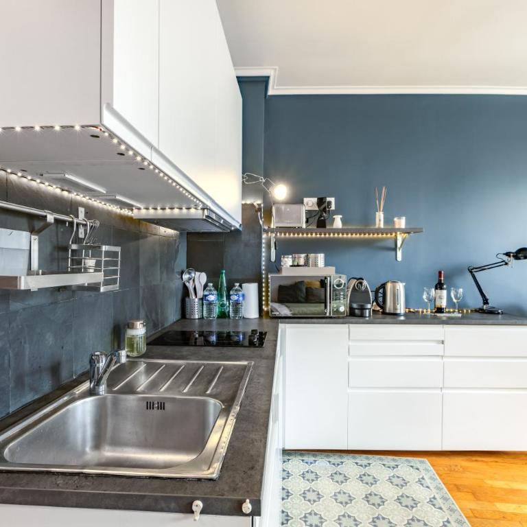 Paris Rooftop Views Cosy Separate Living Stay - One-Bedroom Apartment - 20
