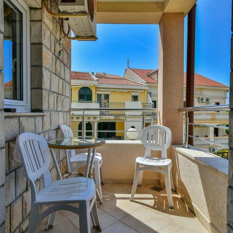 Apartments Srzentic - Standard Triple Studio - 10