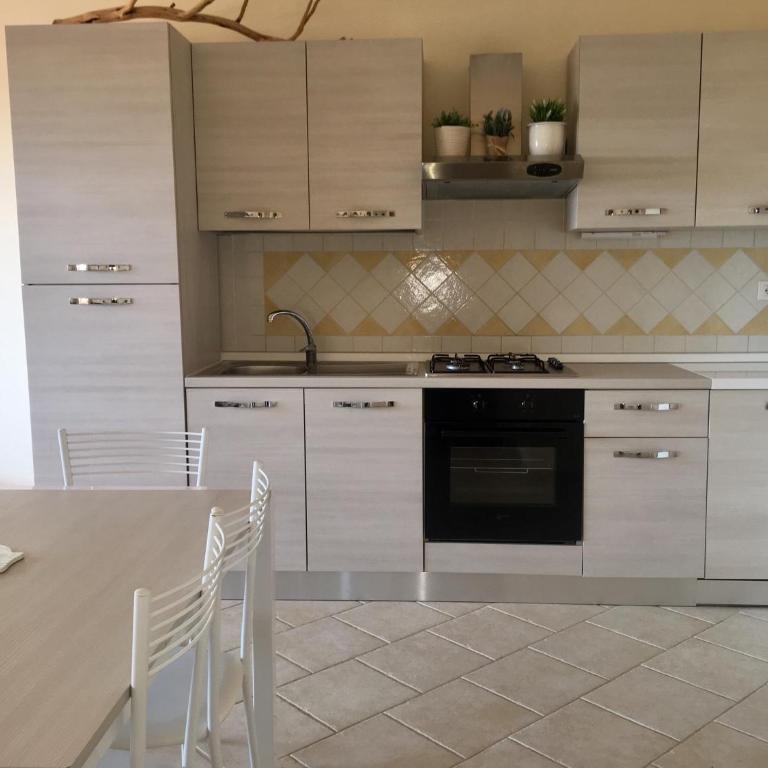 La Perlacea fronte mare - Appartamento con 2 Camere da Letto - 8