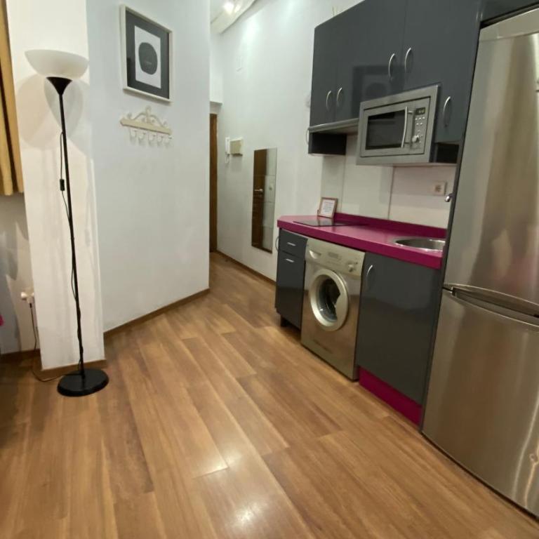 ALOJAMIENTO LANZA en el CORAZÓN DE SEVILLA - Apartamento de 1 dormitorio - 4
