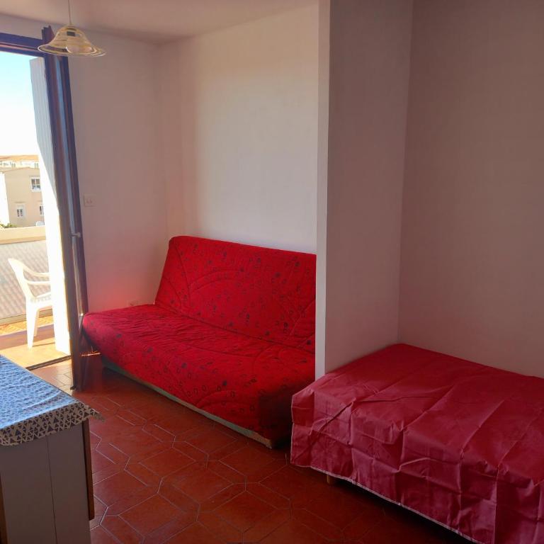 Studio avec petite terrasse proche plage et commerces - Appartement 2 Chambres - 6